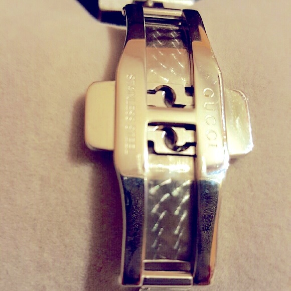 Gucci G-Watch for Women in Silver - Picture 4 of 4